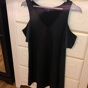 Black w silver sparkles cold shoulder dress 🖤✨💎